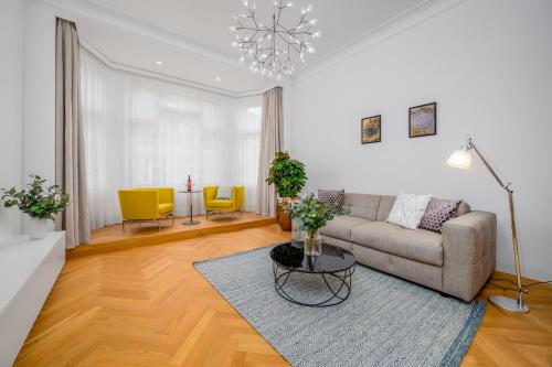 Prague Days City Central One bedroom Apartment right next to Old Town Square — 4-Star Luxury Hotel in Prague, Czech Republic