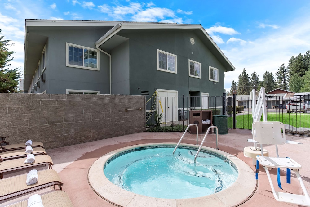 Best Western Rose Quartz Inn - photo 20
