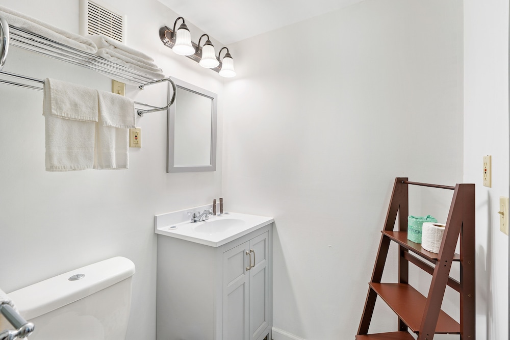 FairBridge Inn & Suites at West Point - photo 45