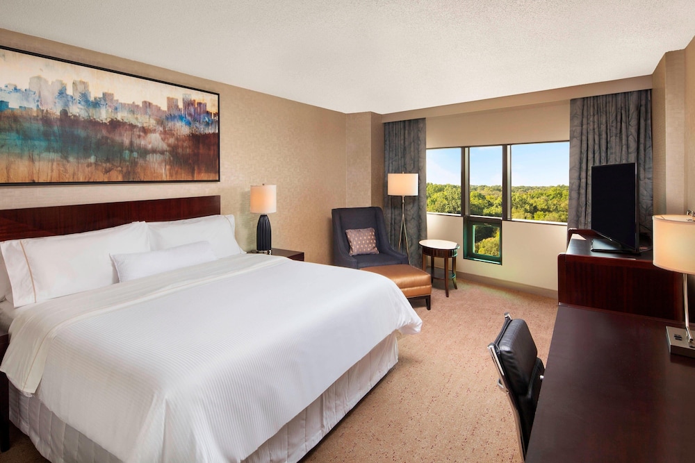 The Westin Southfield Detroit - photo 9