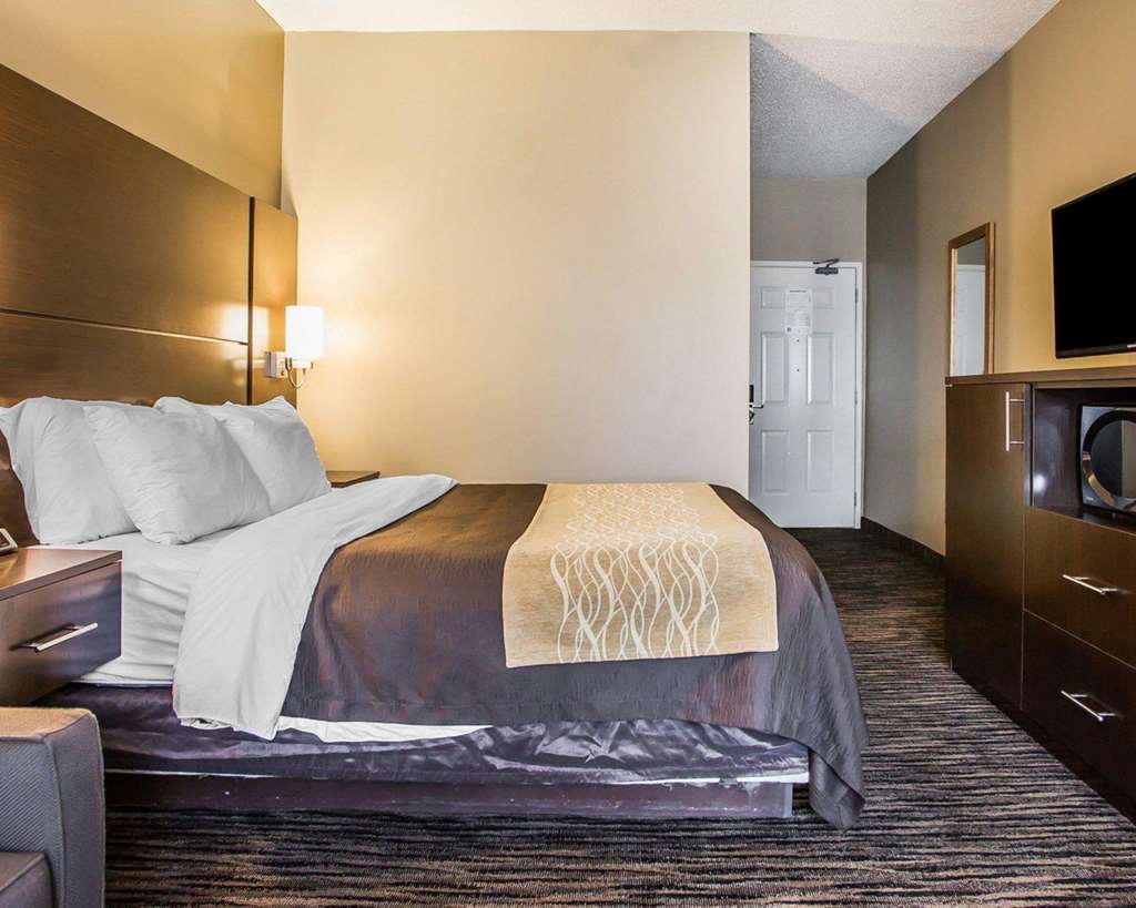 Quality Inn Dayton North Vandalia - photo 6
