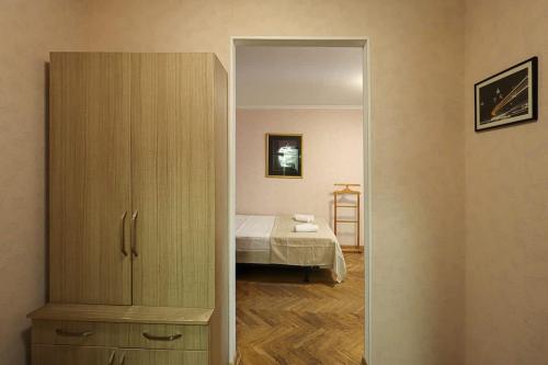Cozy Apt near Vake Park By Wehost