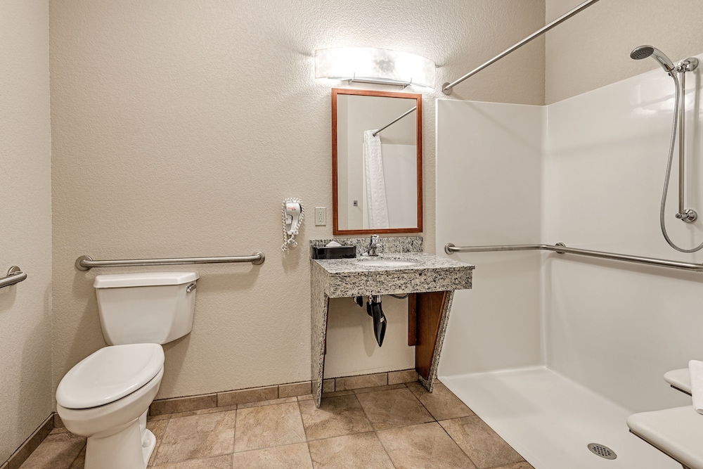 Candlewood Suites Burlington South by IHG - photo 13