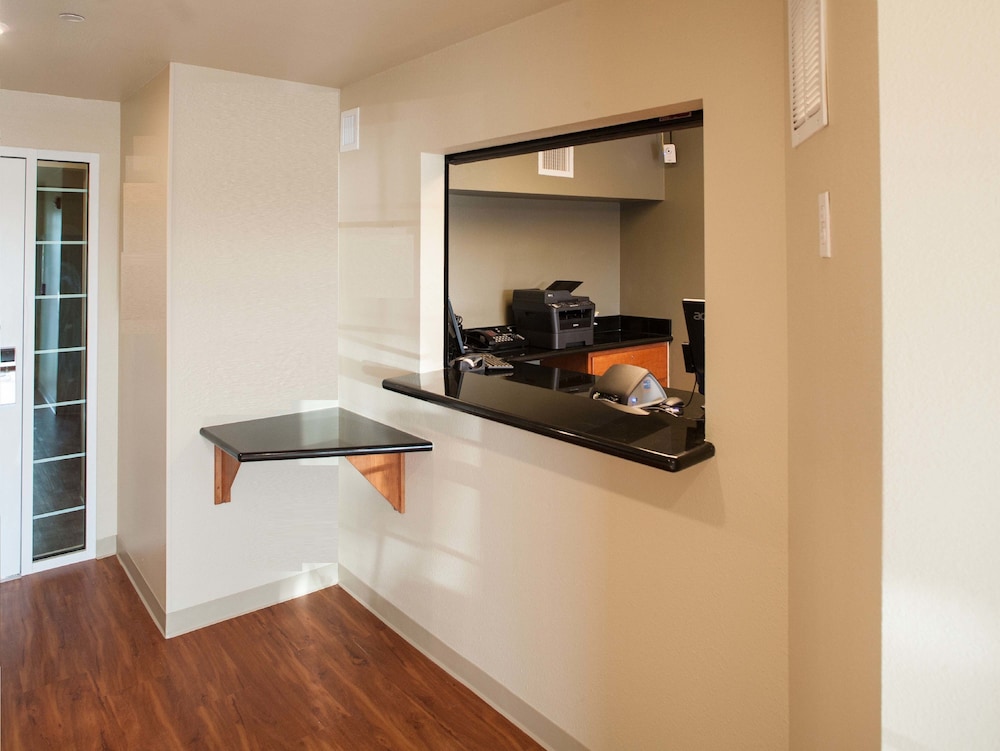 WoodSpring Suites Fort Worth Trophy Club - photo 32