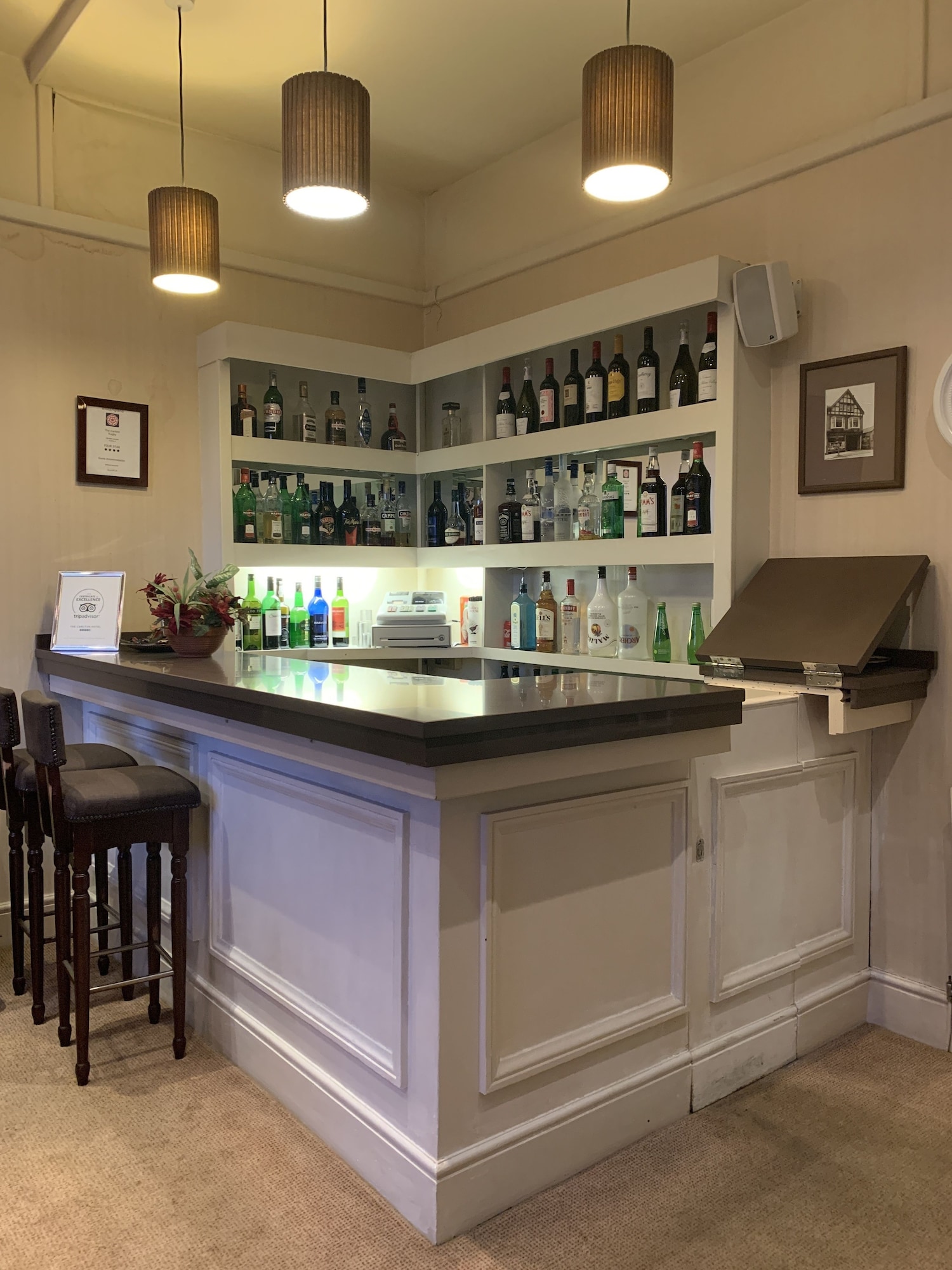 The Carlton — Rugby — photo 3