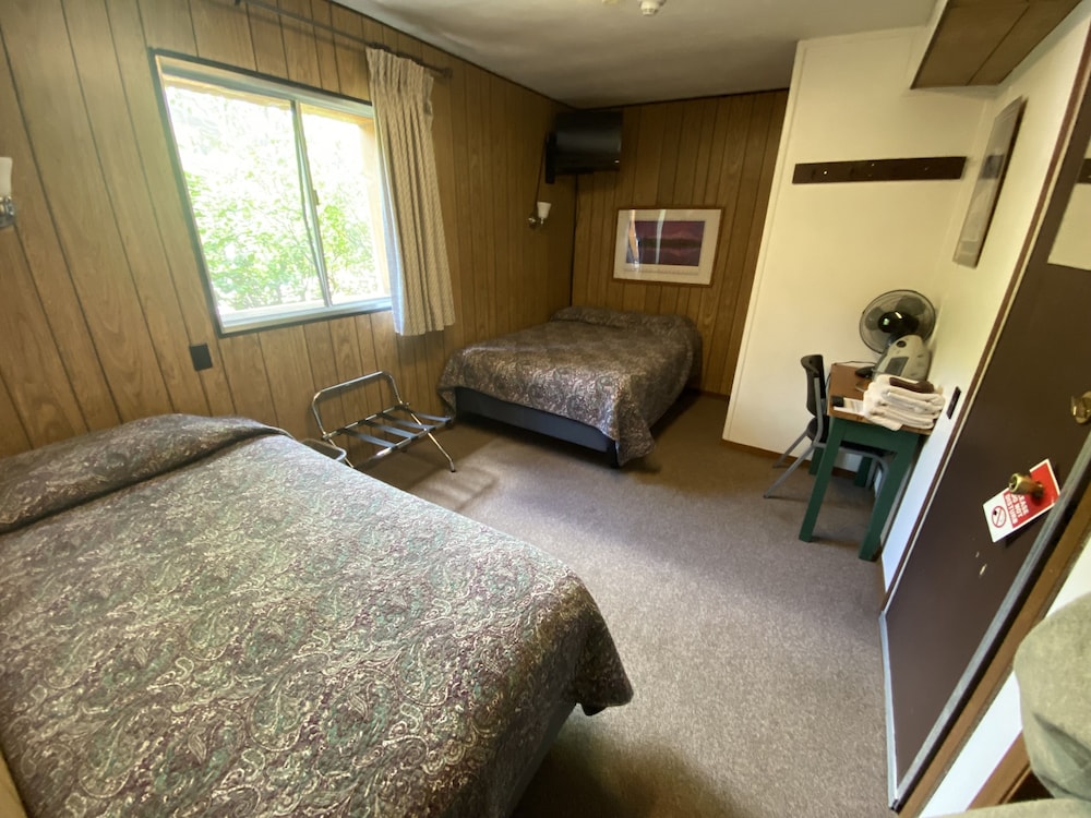 Denali RV Park and Motel - photo 18