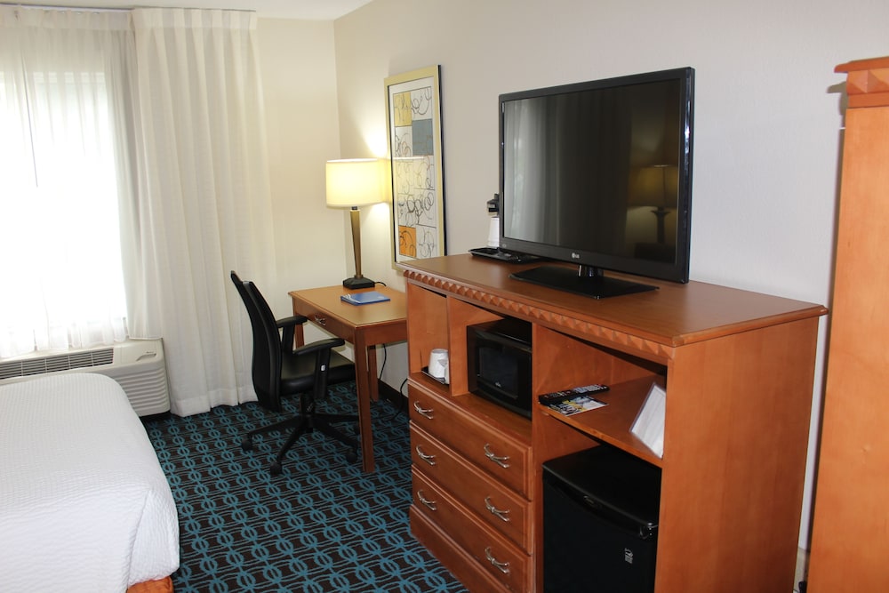 Fairfield Inn & Suites by Marriott Kansas City Liberty - photo 41
