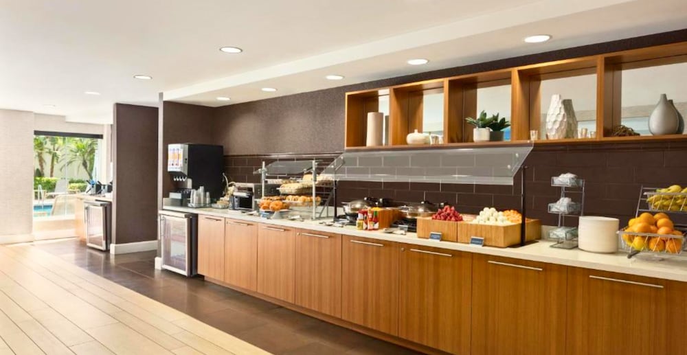 Towneplace Suites by Marriott Boca Raton - photo 22