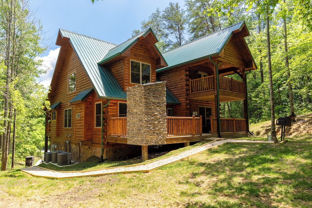 Fire in the Sky by Smoky Cove Resort - featured photo