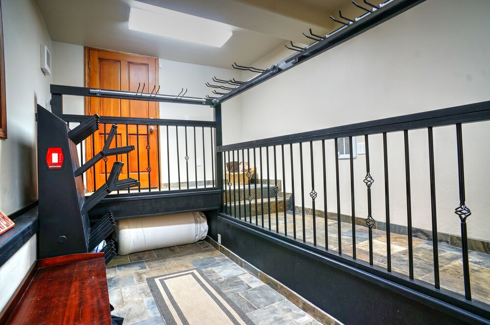 Abode off Main - photo 13