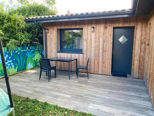 Dependance in Merignac, France