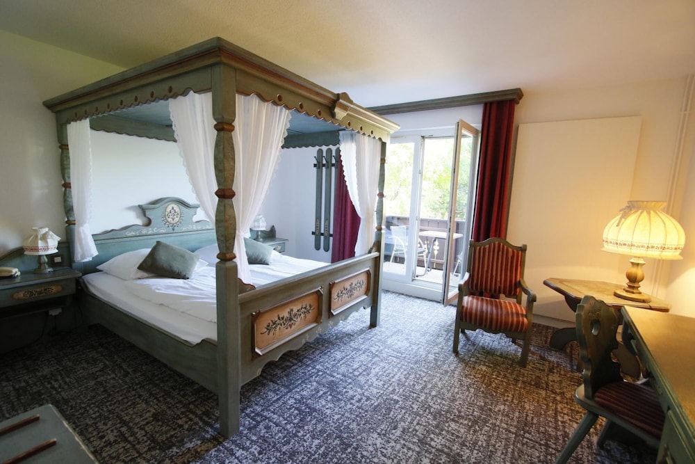 Hôtel les Portes de la Vallée - carbon neutral hotel in Turckheim