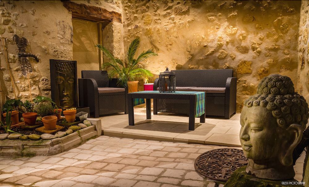 Chez Charitha in Azay-Le-Rideau, France