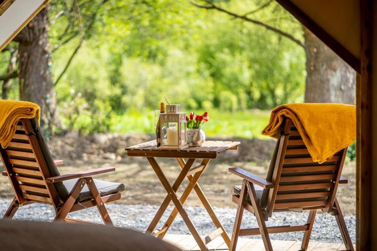 Killarney Glamping at the Grove Suites and Lodges — 4-Star Luxury Hotel in Cill Airne, Republic of Ireland