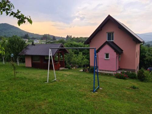 Villa Miševići — 4-Star Luxury Hotel in Hadzici, Bosnia and Herzegovina
