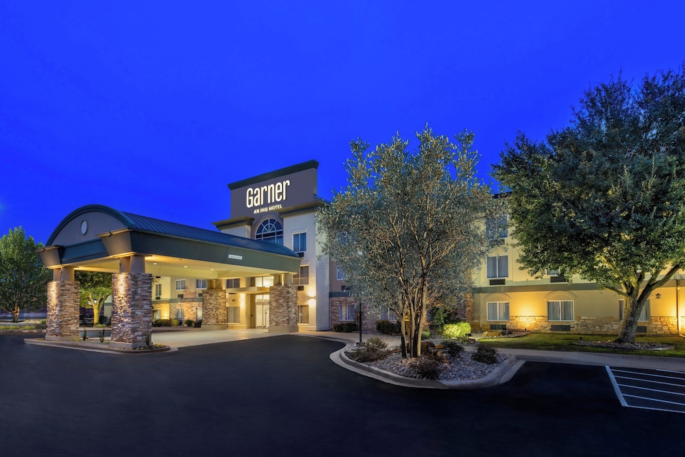 Garner Hotel Longview South by IHG - photo 47