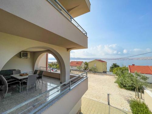 Apartment Steffano 1 by Interhome — 4-Star Luxury Hotel in Karlobag, Croatia