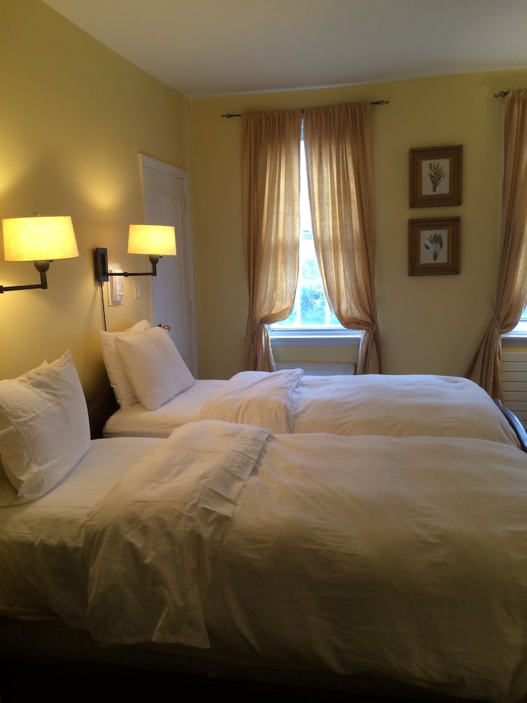Incentra Village Hotel - photo 15