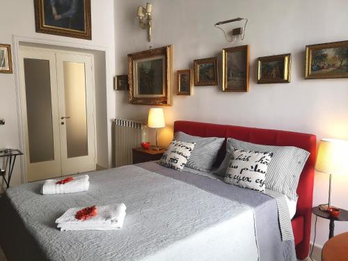 Suite Ottocento napoletano — 4-Star Luxury Hotel in Naples, Italy