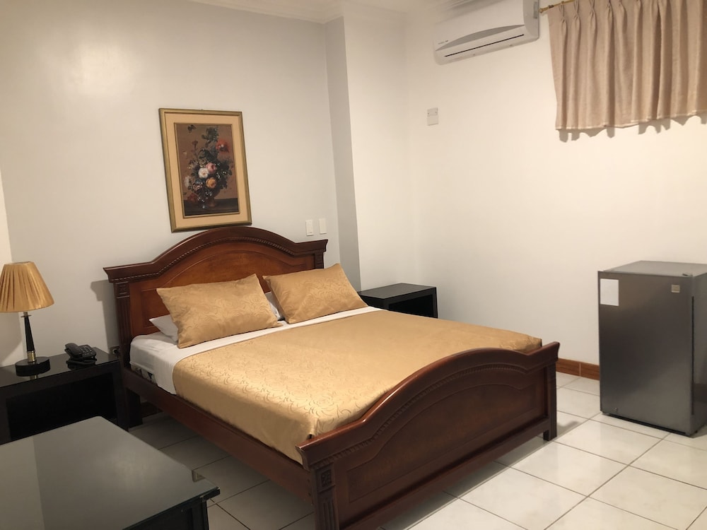 Hotel Plaza Central in Huaquillas, Ecuador