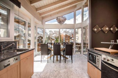 Chalet Sunshine — 5-Star Luxury Hotel in Saas-Fee, Switzerland