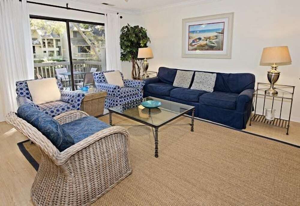 2449 Inland Harbour at the Sea Pines Resort - photo 4