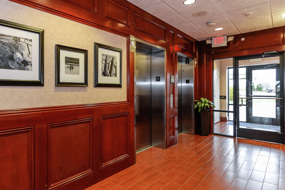 Hampton Inn & Suites Detroit Chesterfield Township - photo 42