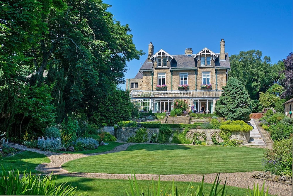 Fairfield House — 5-Star Luxury Hotel in Morpeth, United Kingdom