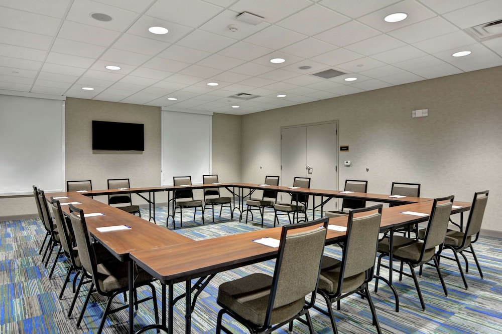 Home2 Suites by Hilton Madison Huntsville Airport - photo 35