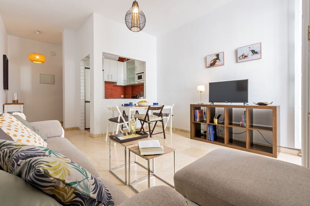 Genteel Home Conde de Ibarra — 4-Star Luxury Hotel in Sevilla, Spain