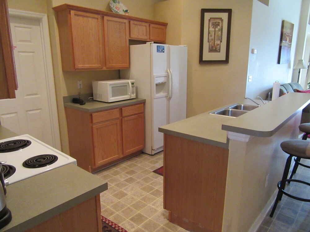 R1 Glenbrook 4 bed 2 Bath - photo 7