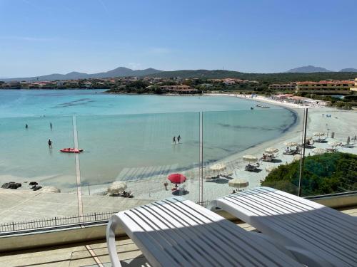 Appartamento Delfino Bianco — 4-Star Luxury Hotel in Golfo Aranci, Italy