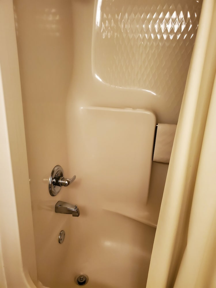 South Shore Motel - photo 25