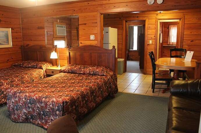 Aurora's Kentucky Lake Cottages - photo 20