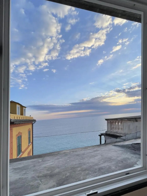 Via Garibaldi 75 Attic sea view — 4-Star Luxury Hotel in Camogli, Italy