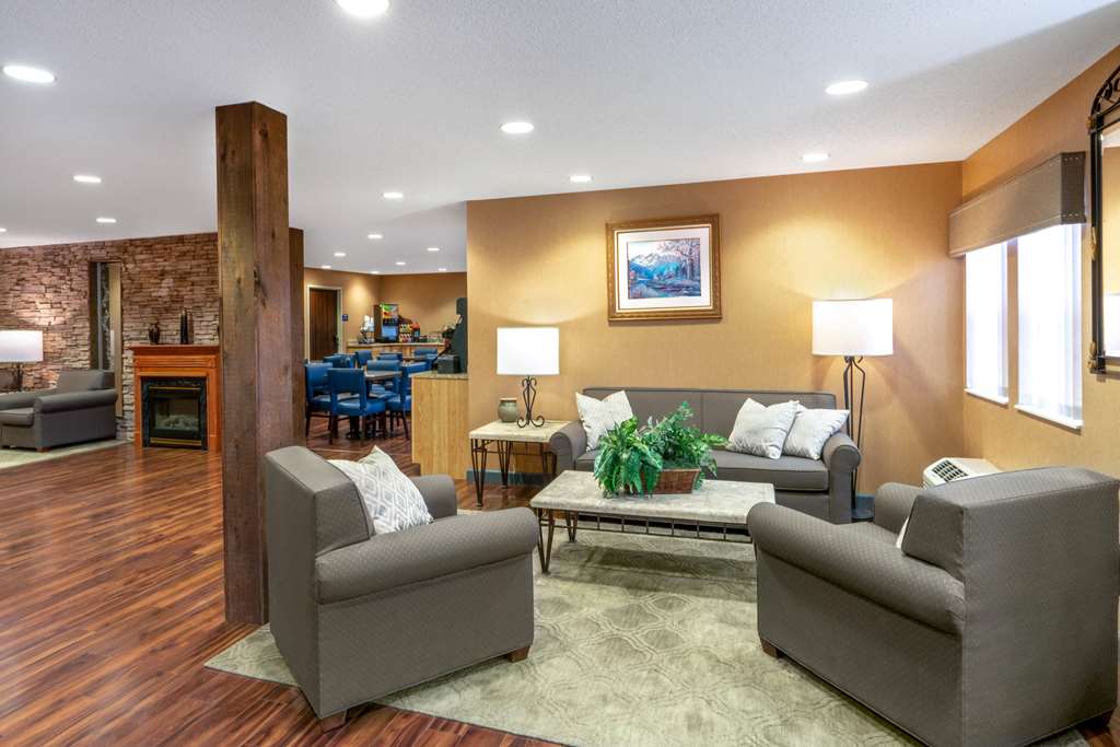 Microtel Inn & Suites by Wyndham Raton - featured photo