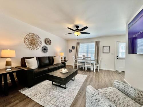Pearl of a home central Batesville IN New build — 4-Star Luxury Hotel in Batesville, United States