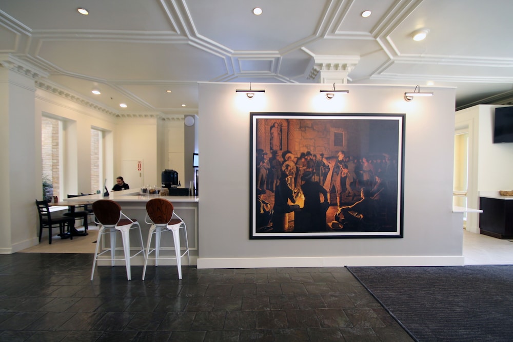 Crockett Hotel - photo 8