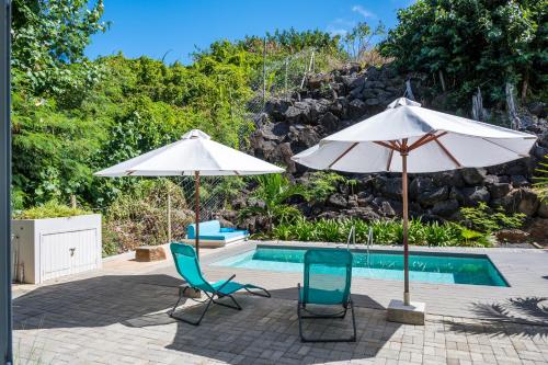 Quaint 3BDR Apt in Melville Public Beach w pool — 4-Star Luxury Hotel in Grand Gaube, Mauritius