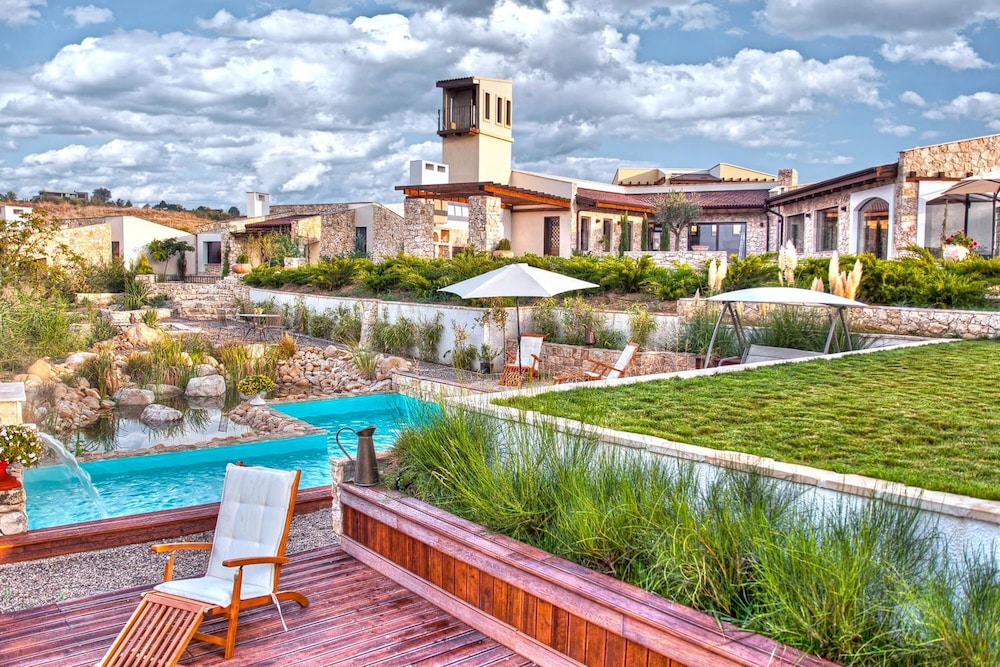 Zornitza Family Estate Relais & Chateaux — hotel in Sandanski