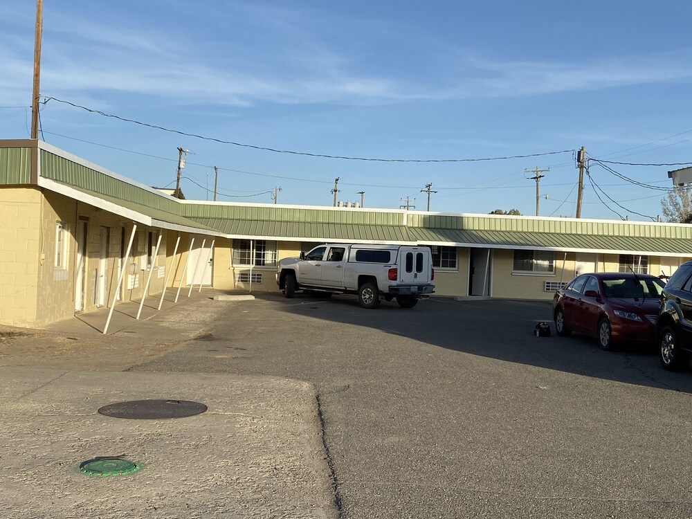 Mcdermitt Hotel - photo 37
