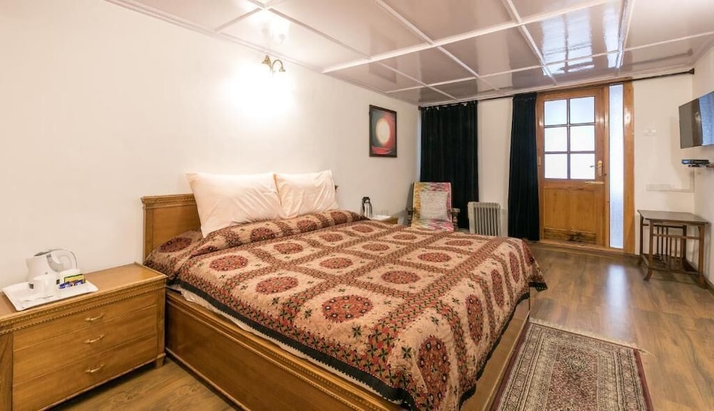 Glen View Heritage Homestay — 4-Star Luxury Hotel in Shimla, India
