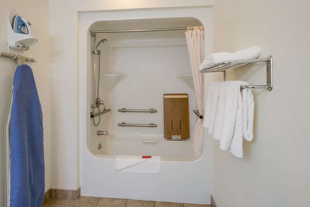 SureStay Hotel By Best Western Leesville - photo 18
