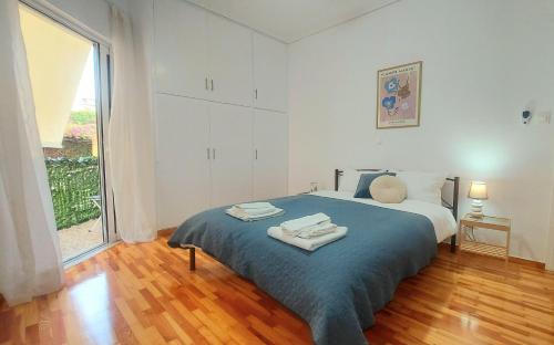 Athens Lovely Home with 2 Bedrooms Next to Metro — 4-Star Luxury Hotel in Athens, Greece