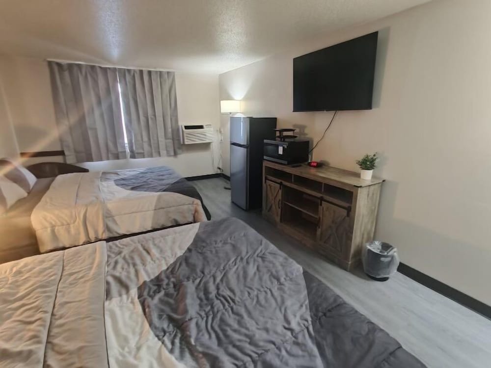 Super 8 by Wyndham Rapid City Rushmore Rd - photo 6
