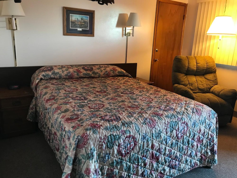 Motel Grand - photo 24
