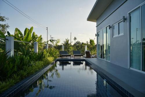 Green Lung Pool Villas Bangkok — Phra Pradaeng — photo 5