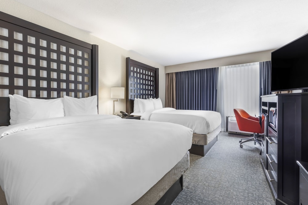 Comfort Inn Plano Dallas - photo 20