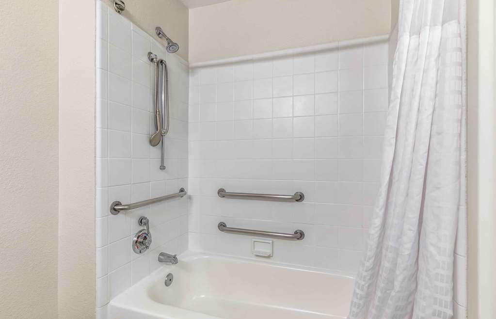 Extended Stay America Suites DC Alexandria Eisenhower Ave - photo 36
