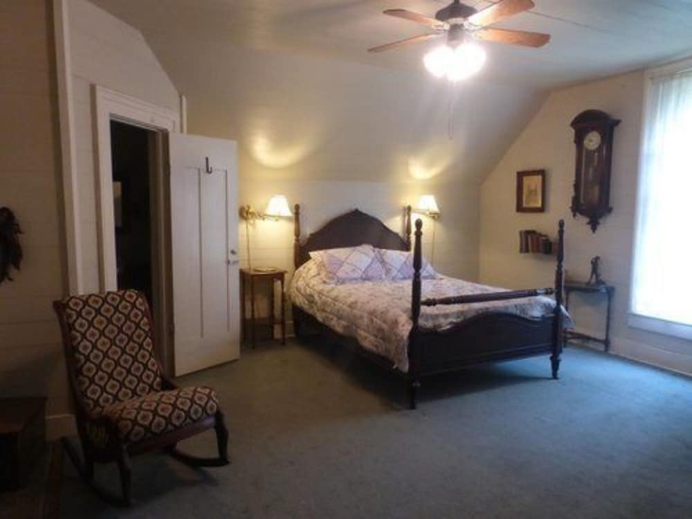 Mulberry Lavender Farm and B&B - photo 5
